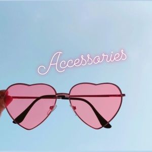 Below there will be accessories available🕶